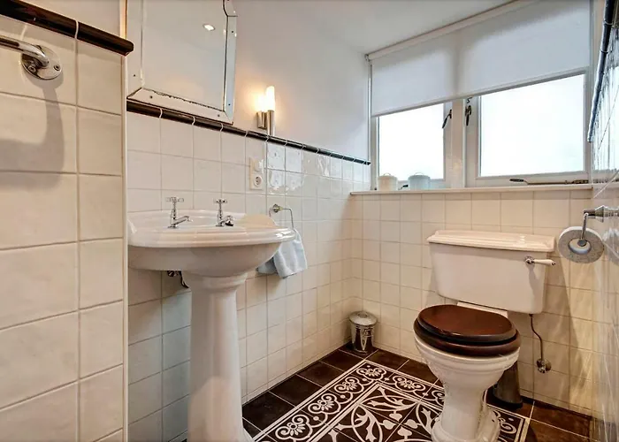 't Heerenhuys Bed and Breakfast